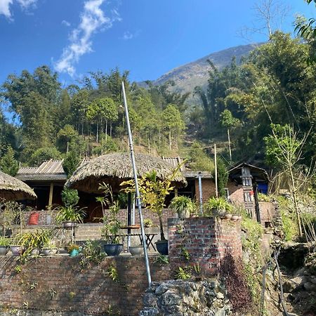Sue Pa Family Trekking Homestay سابا المظهر الخارجي الصورة